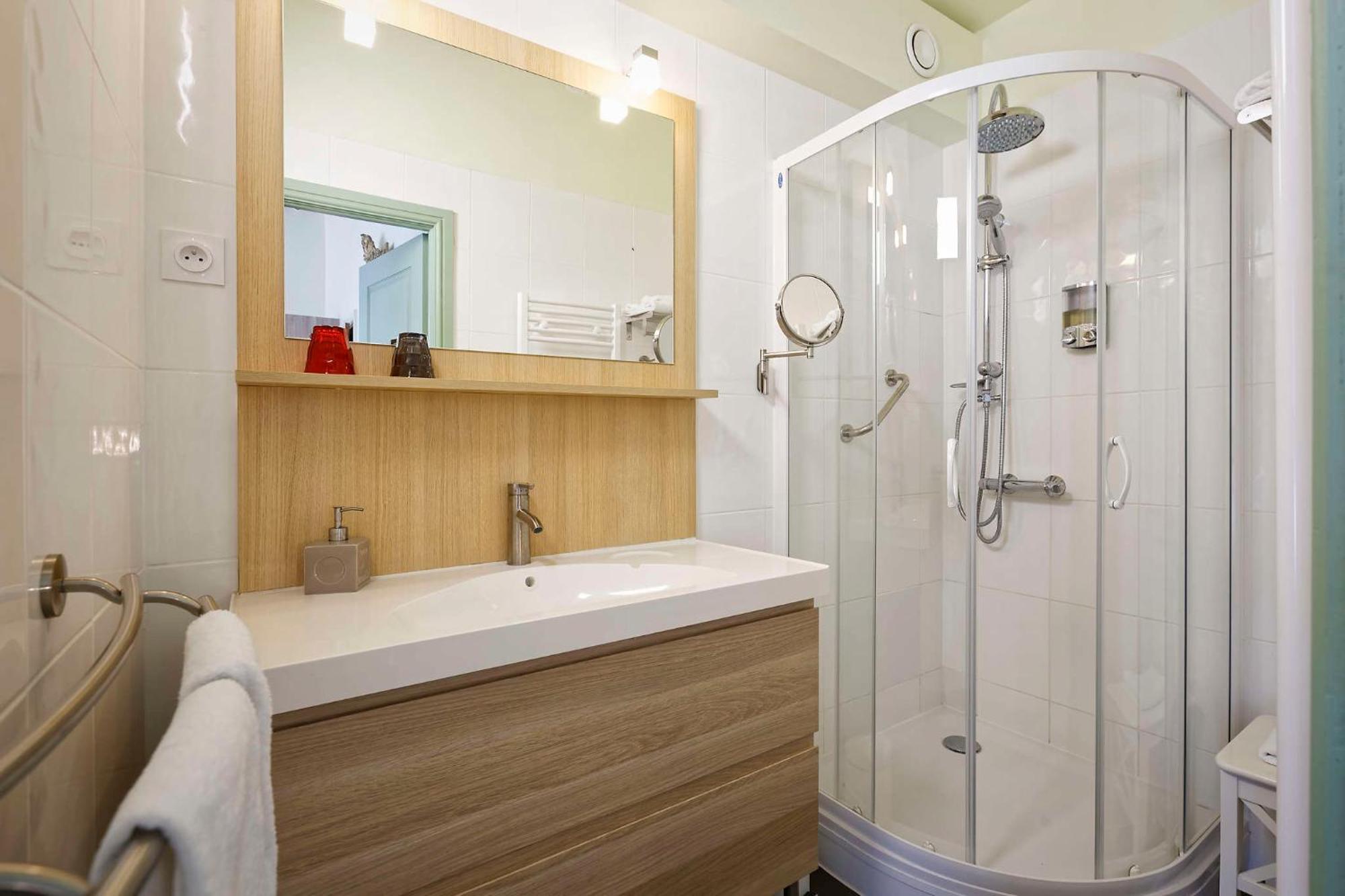 D'hotes Ecolabellisees Du Domaine De Ludeye - Serenite Dans Le Medoc