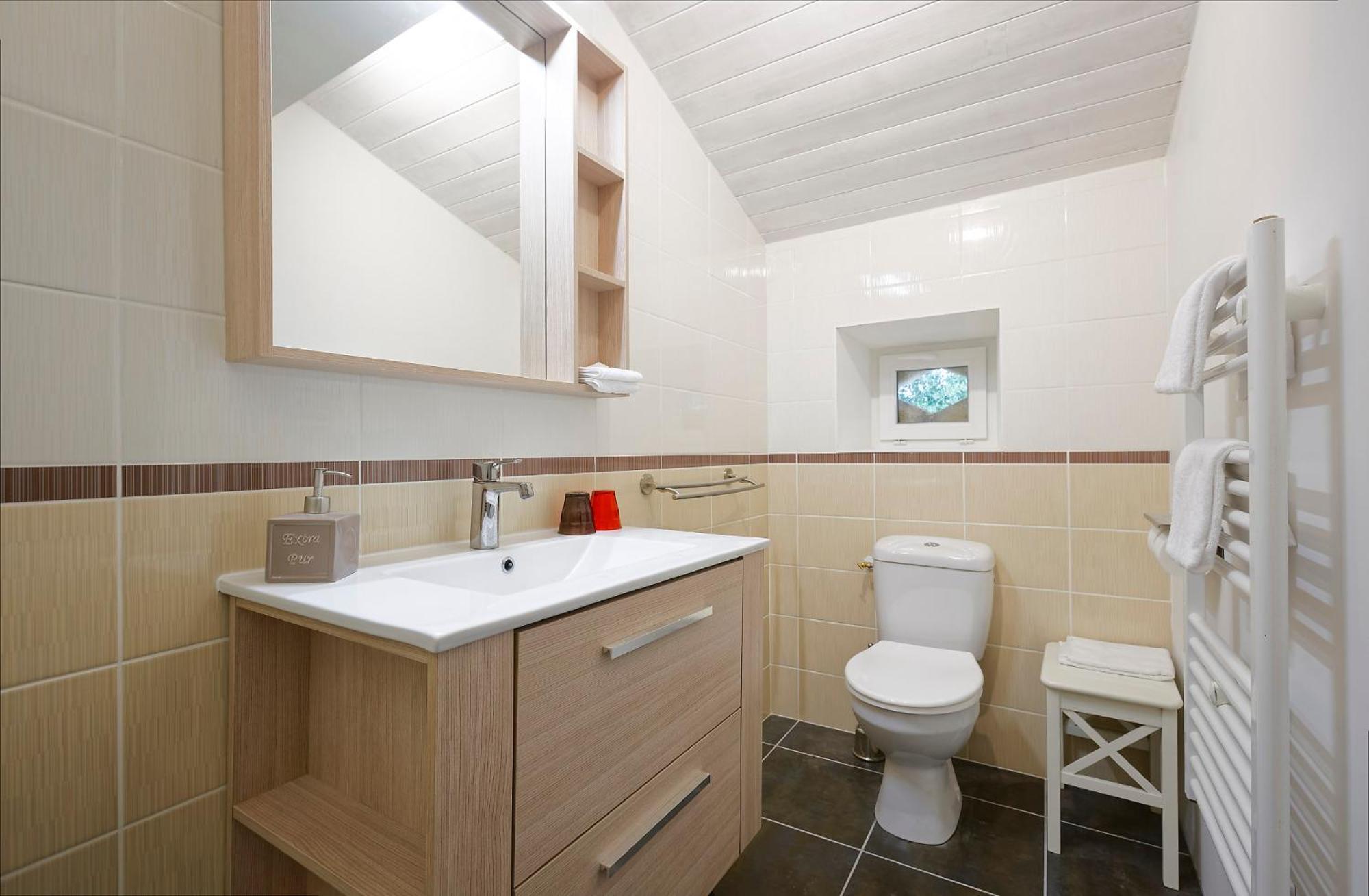 Guest house Domaine De Ludeye 5*