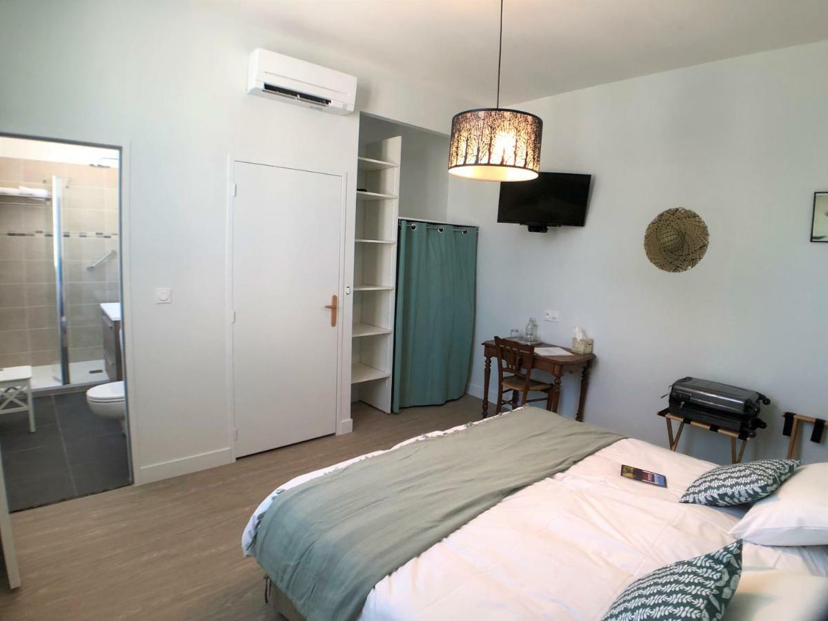 D'hotes Ecolabellisees Du Domaine De Ludeye - Serenite Dans Le Medoc