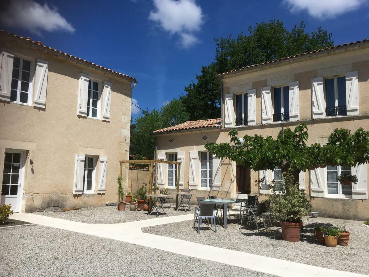 Domaine De Ludeye Guest house